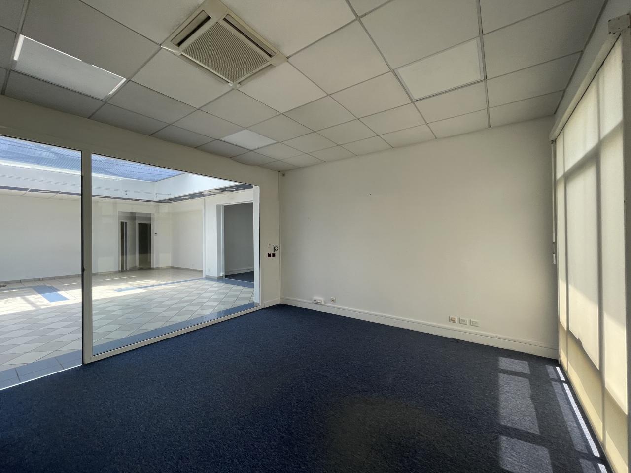 Bureau La Chapelle-Saint-Mesmin 568m² Vente bureau La Chapelle-Saint-Mesmin Loiret OVBUR2533950 7